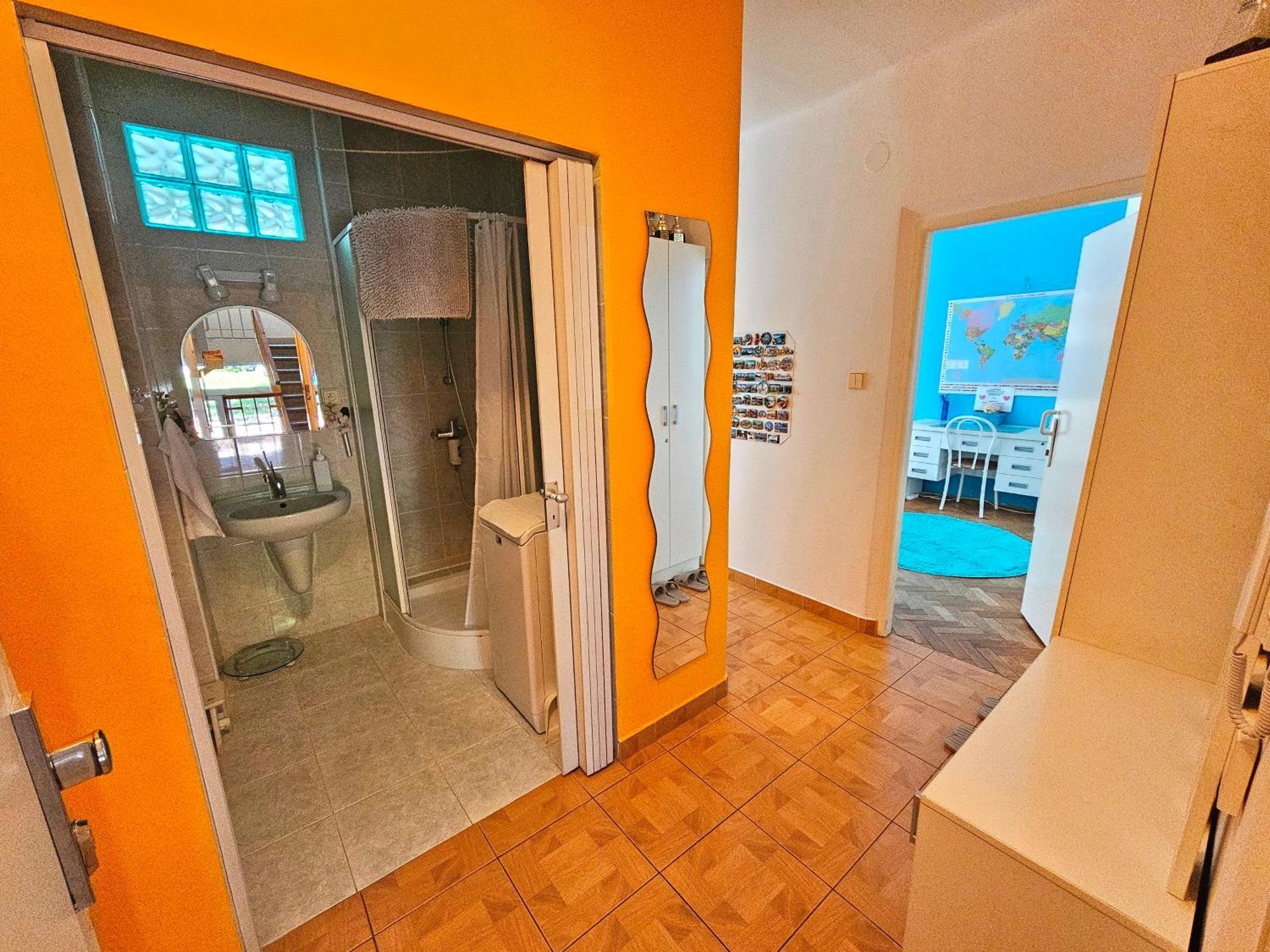 Cozy Blue Apartment Presov Luaran gambar