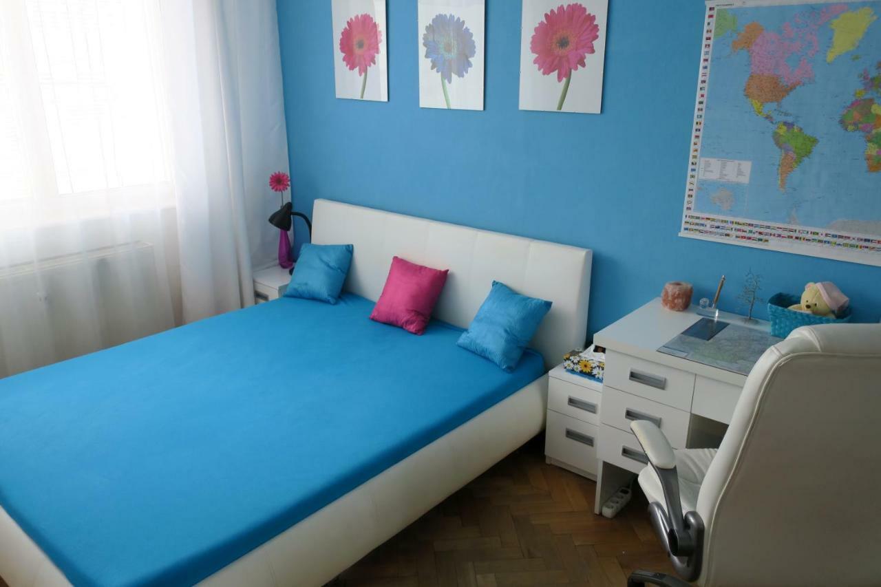 Cozy Blue Apartment Presov Luaran gambar